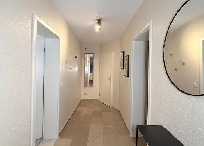 Joel Living Ahlem * Hannover